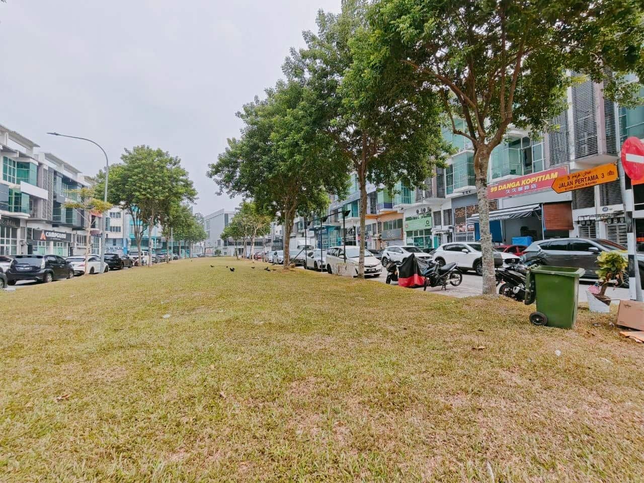 Shoplot Danga Utama 7