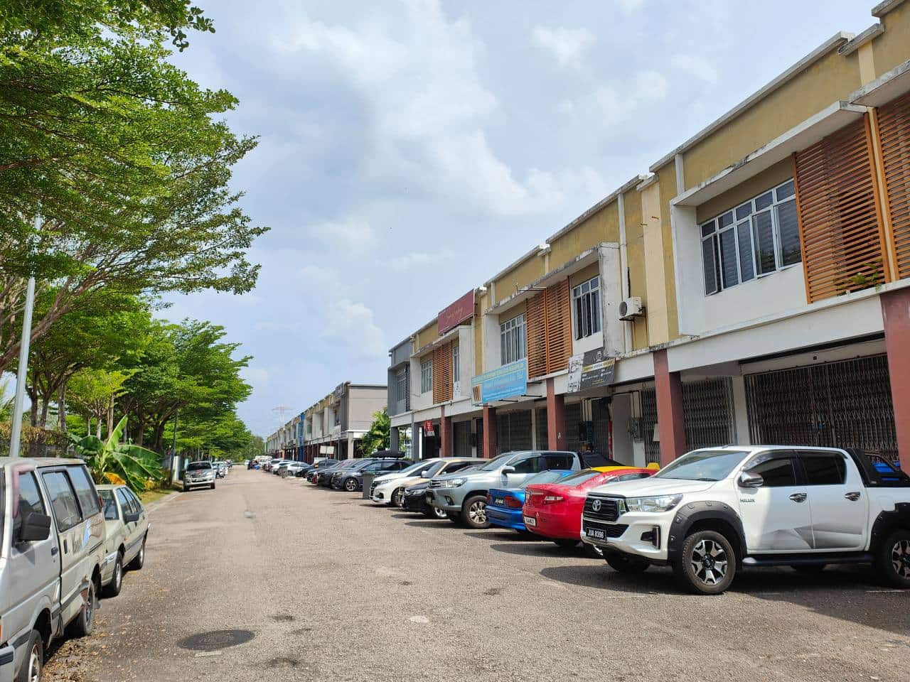 2-Storey Shop Taman Sierra Perdana 2