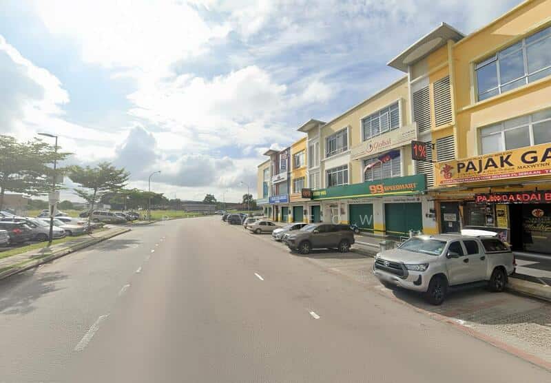 🔥 PRIME GROUND FLOOR SHOP FOR RENT 🔥

📍 Jalan Sagu… 1