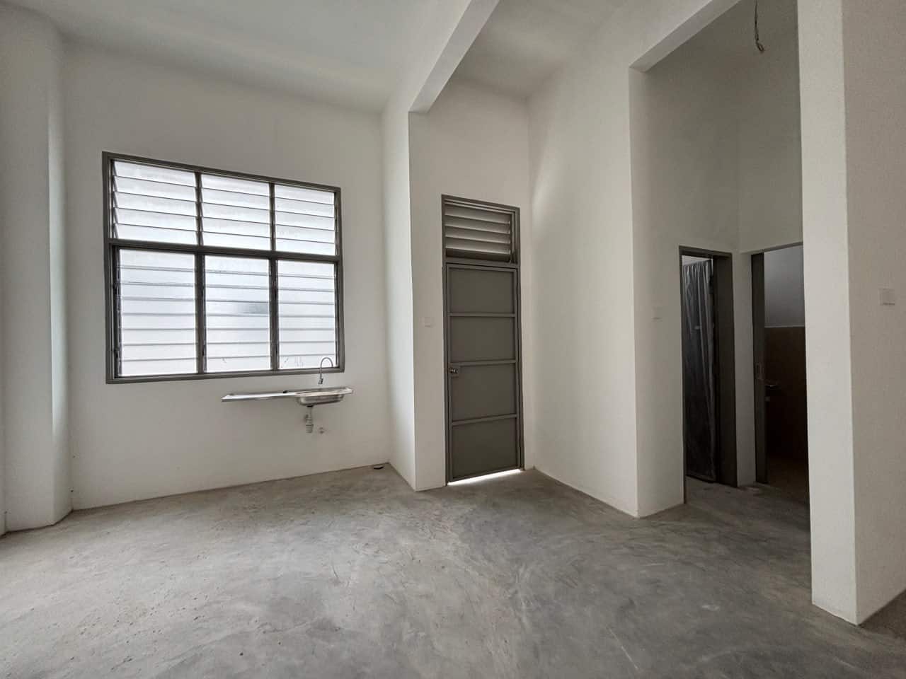 🏢 WHOLE 3-STOREY SHOP-OFFICE FROM RM6,500/MONTH
📍 … 7