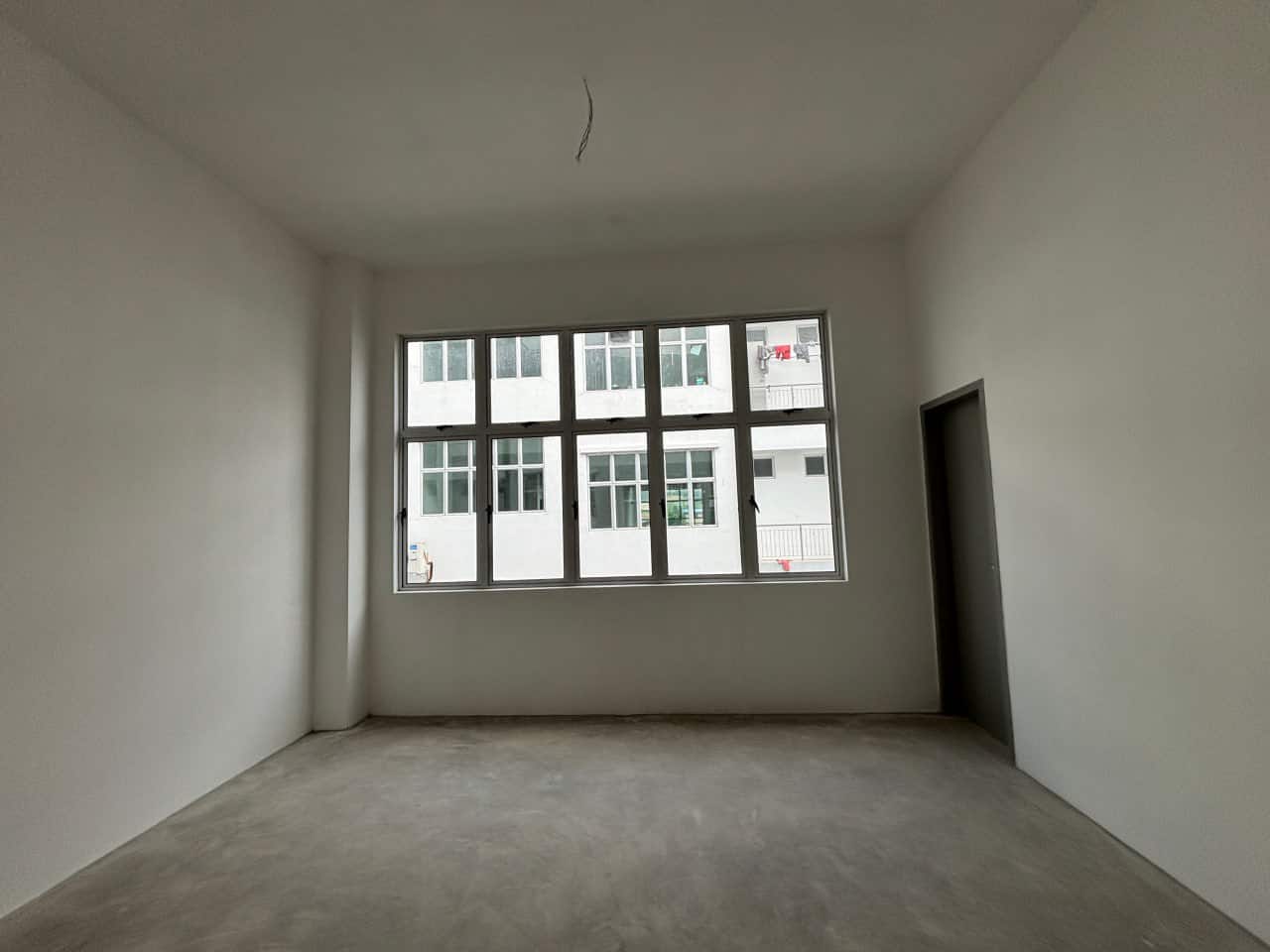 🏢 WHOLE 3-STOREY SHOP-OFFICE FROM RM6,500/MONTH
📍 … 9