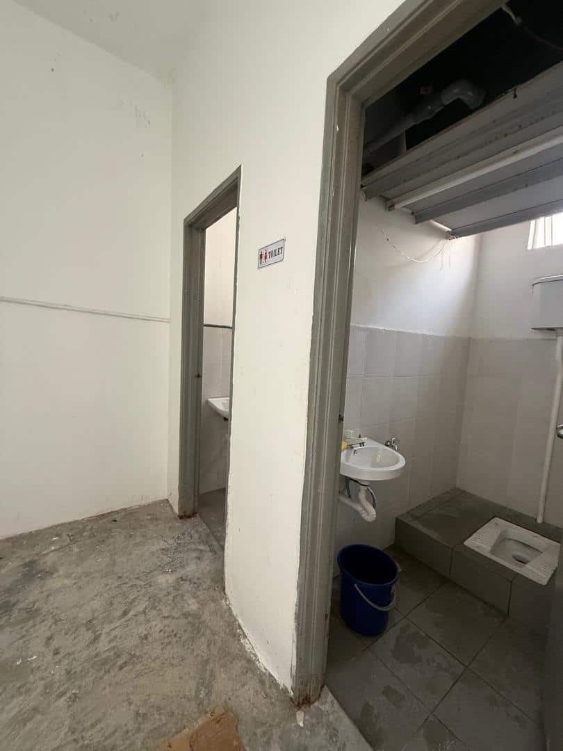 For RENT 
Taman Nusa Sentral 3stry shop
📍Jalan Sen… 6