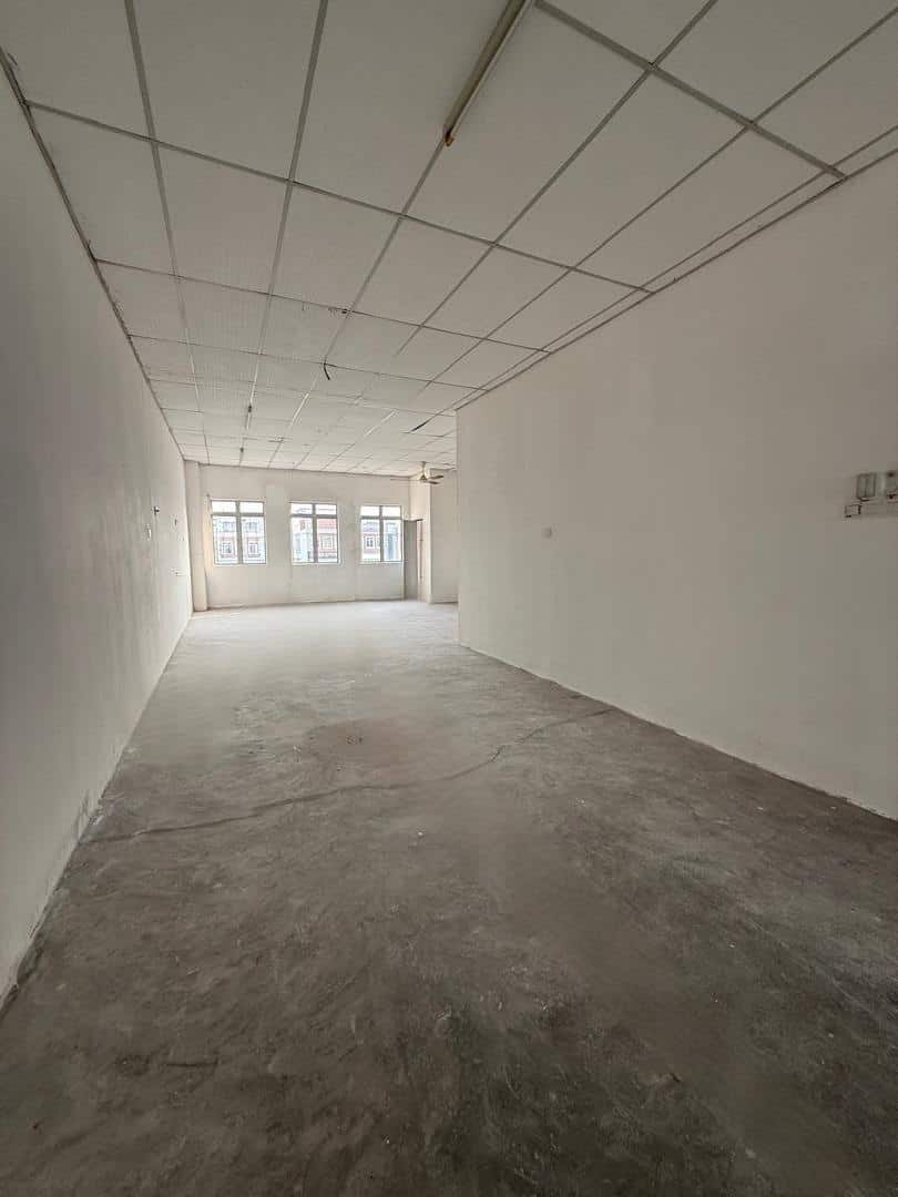 For RENT 
Taman Nusa Sentral 3stry shop
📍Jalan Sen… 8