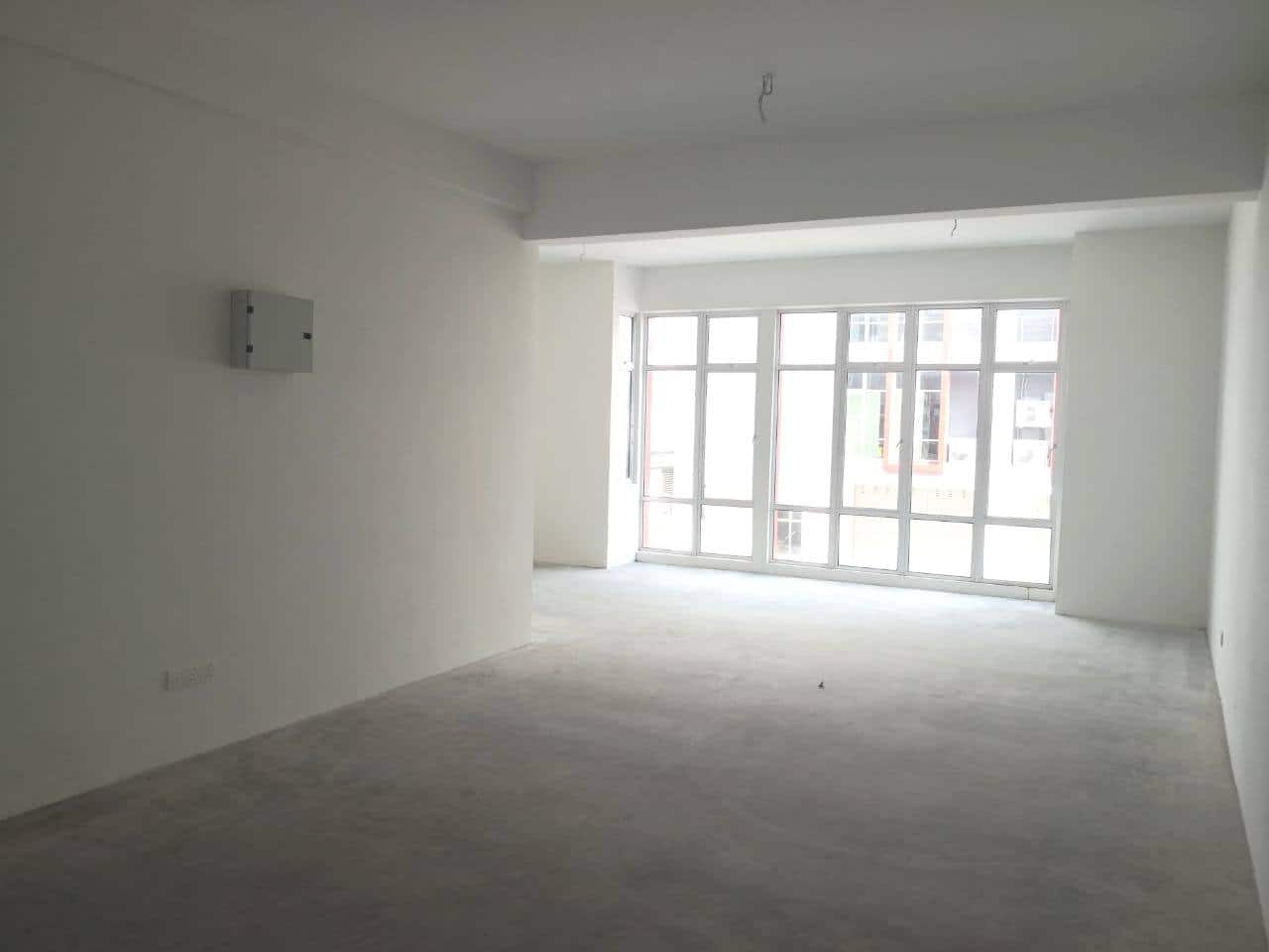 Seri Alam Jalan Lembah 1st floor shop for rent🔥🔥🔥
… 2