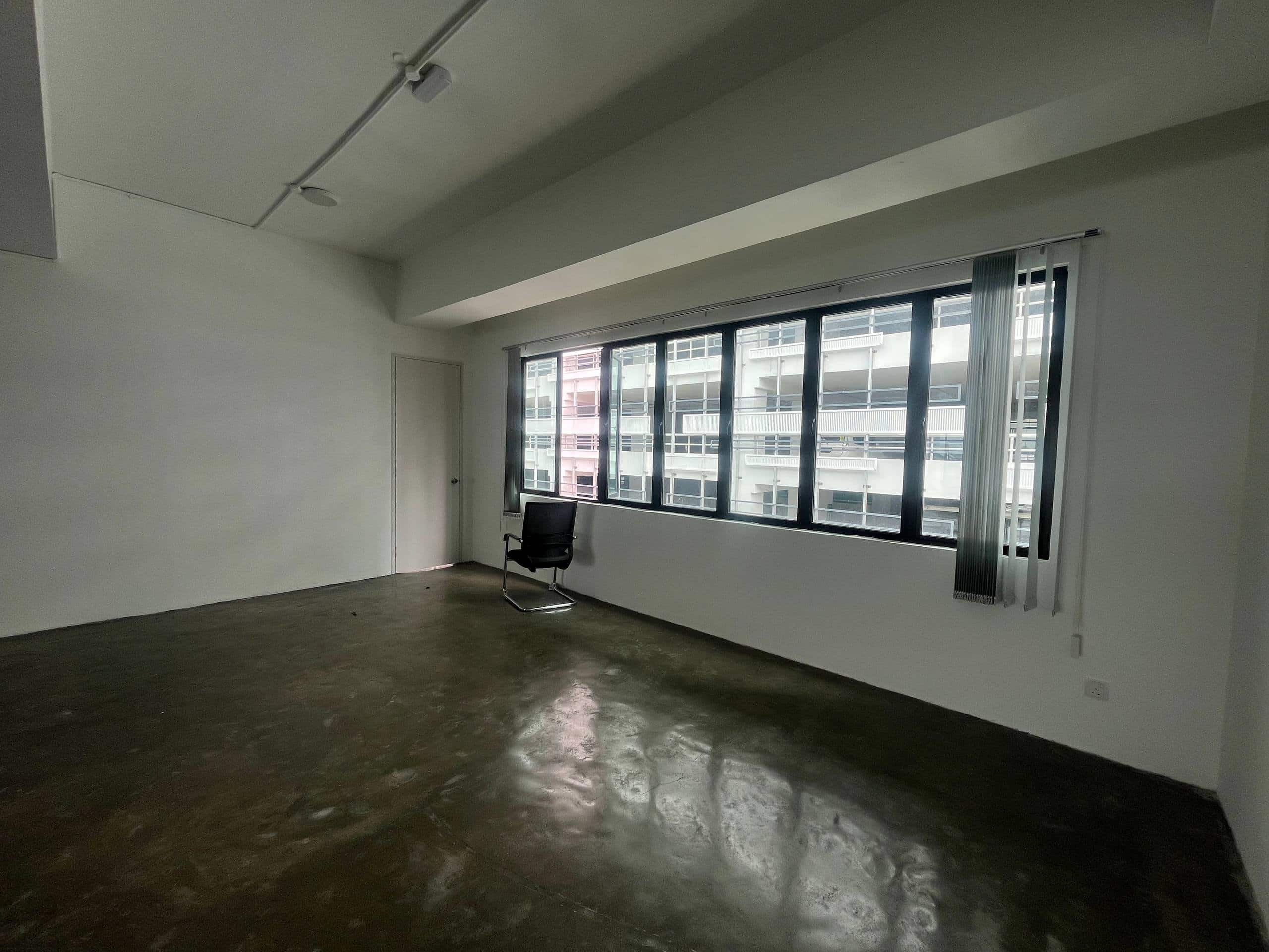 For Rent (JP9850)

Southkey Mosaic Lakefront 
Pers… 8