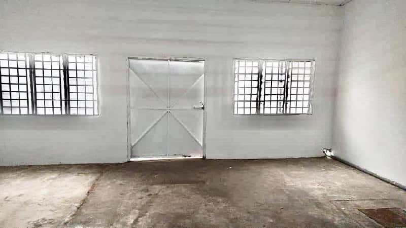 Factory For Rent (AH7799)
Jalan Bayu 2/4 Taman per… 4