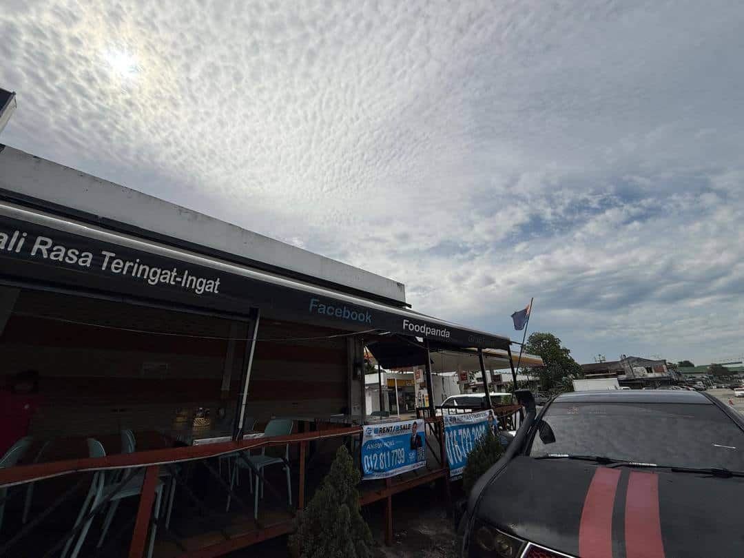 For Rent (AH7799)
Jalan Tampoi 
Single Storey Shop… 3