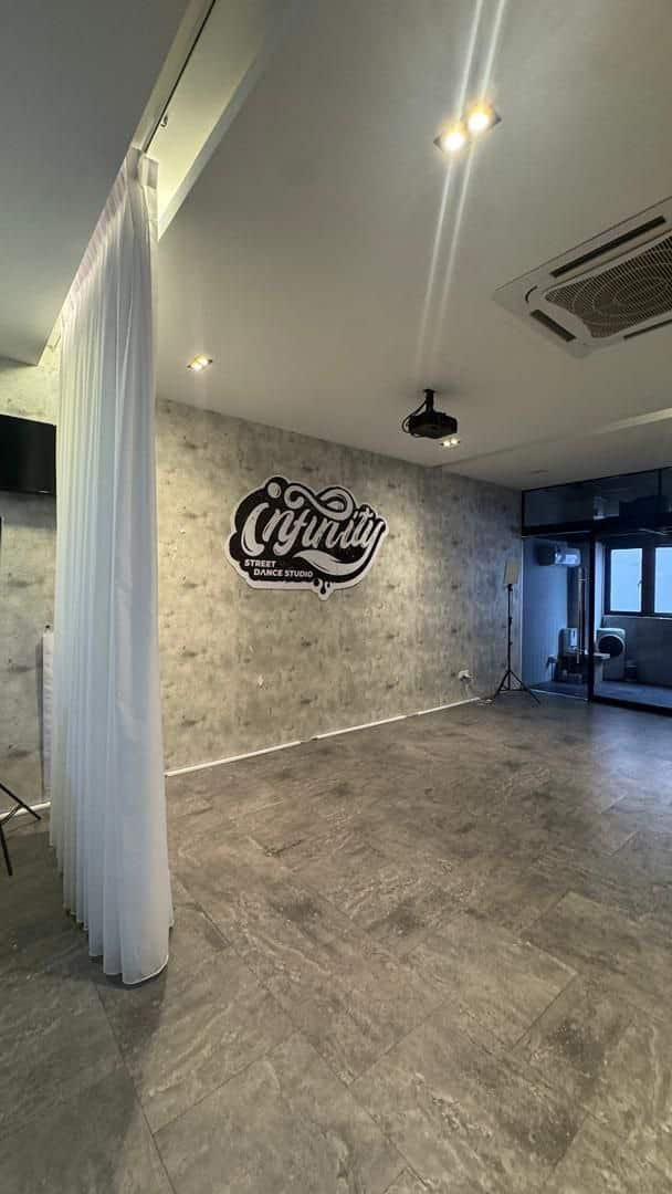 *出顶店屋 Starbucks同一排*
Eco Botanic 1,800sqft
楼上1楼 1st… 1