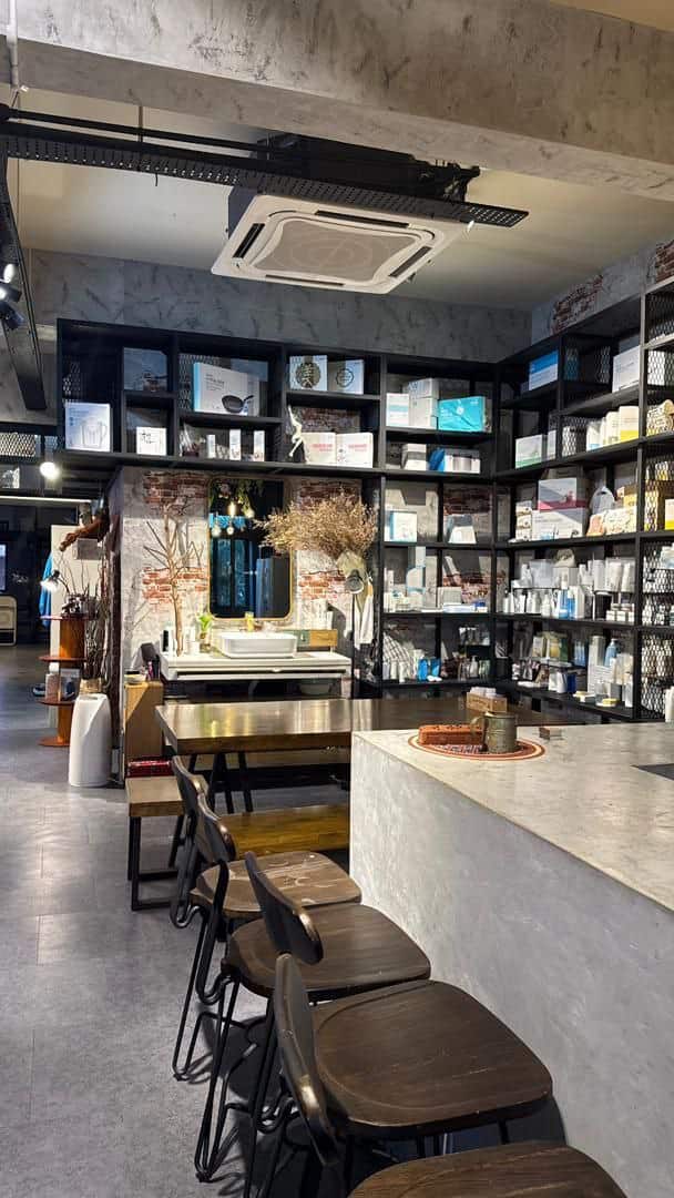 *出顶店屋 Starbucks同一排*
Eco Botanic 1,800sqft
楼上1楼 1st… 10