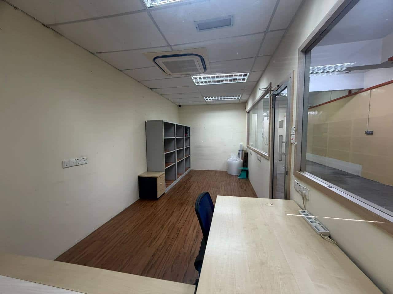 Double Storey Shop Tun Aminah 2