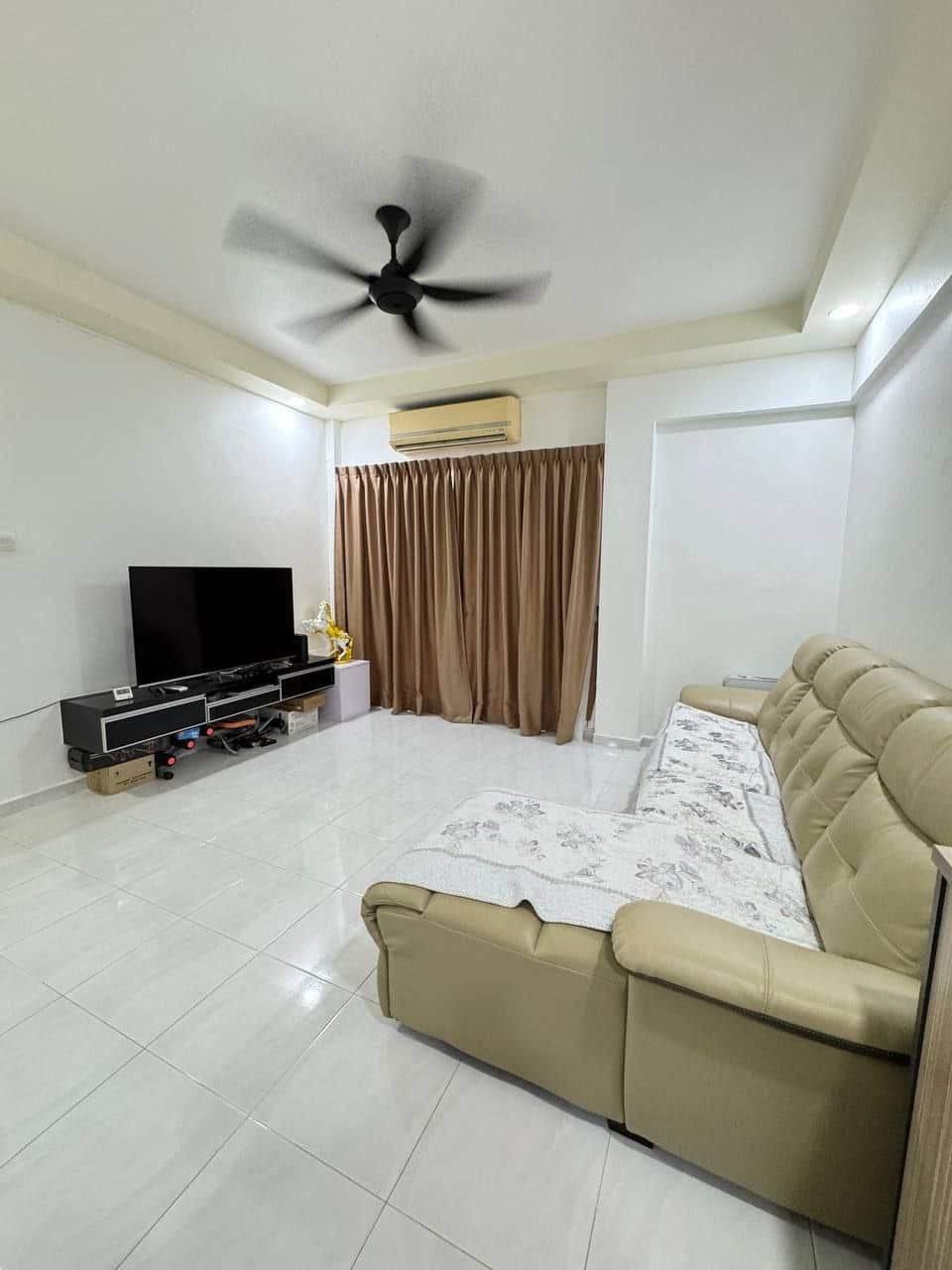 Ground Floor Shoplot Jalan Bunga Kiambang, Taman Aman 3
