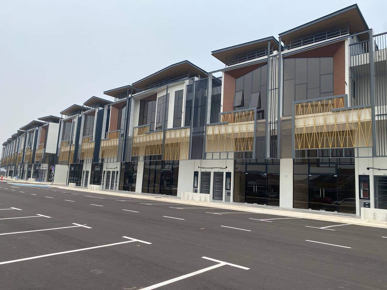 Double-Storey Shoplot Indah Prime 2 @ Bukit Indah 2