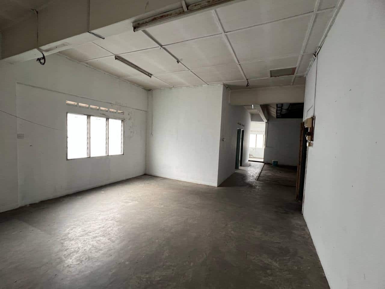 2-Storey Shop Endlot Jalan Jaya, Bandar Kota Tinggi 3