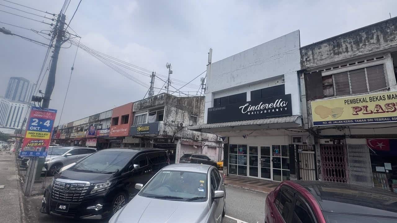 2-Storey Shoplot Jalan Keris 1