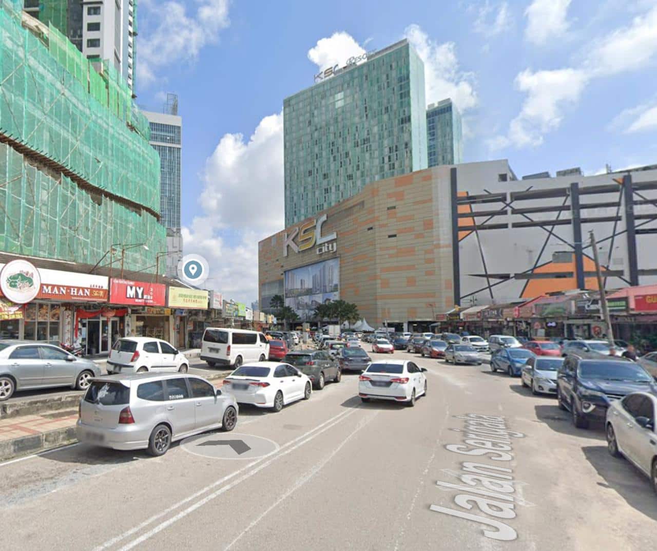 2.5-Storey Shop Jalan Serigala 1