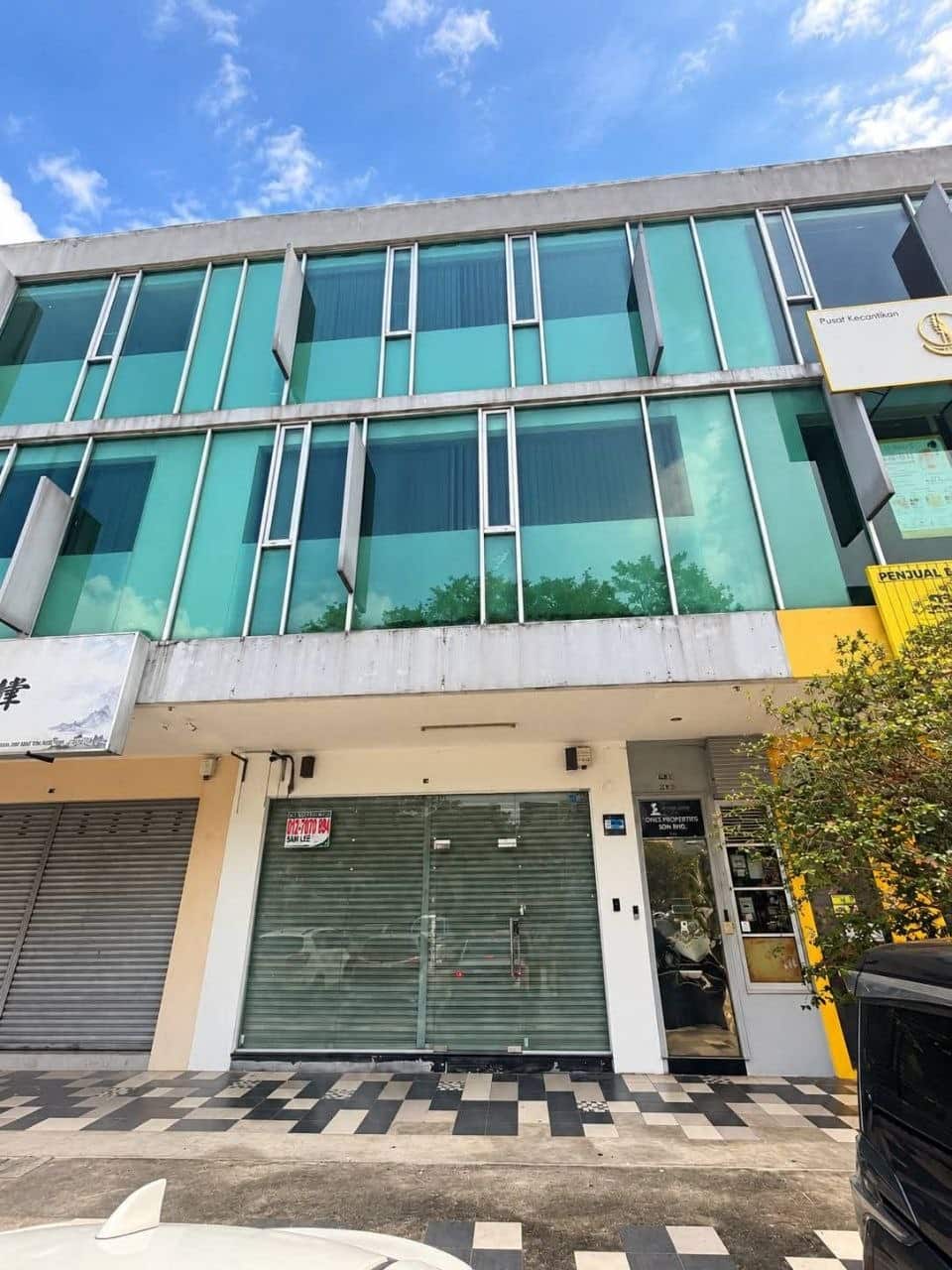 3-Storey Shoplot Adda Heights 1