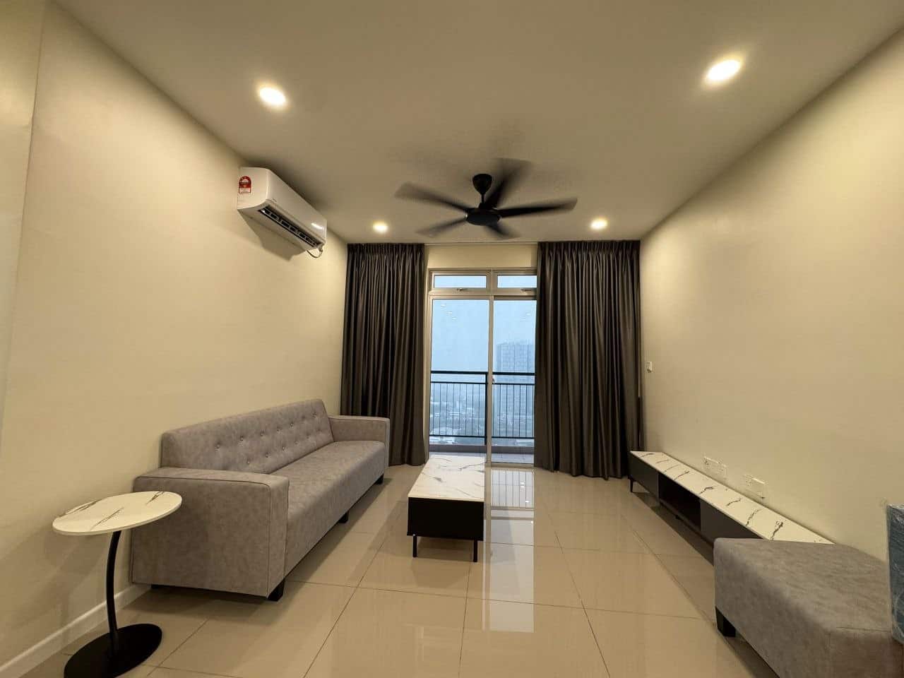 Condo JB Town 1