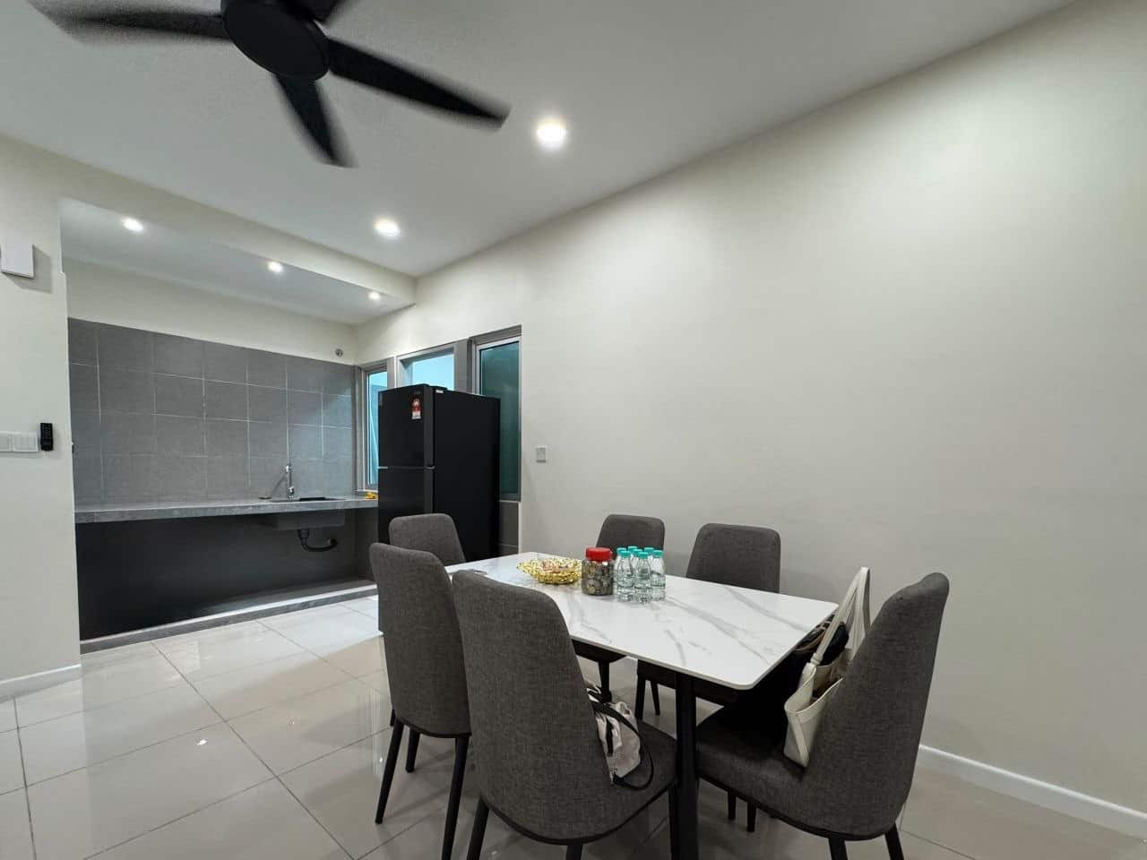 Condo JB Town 5