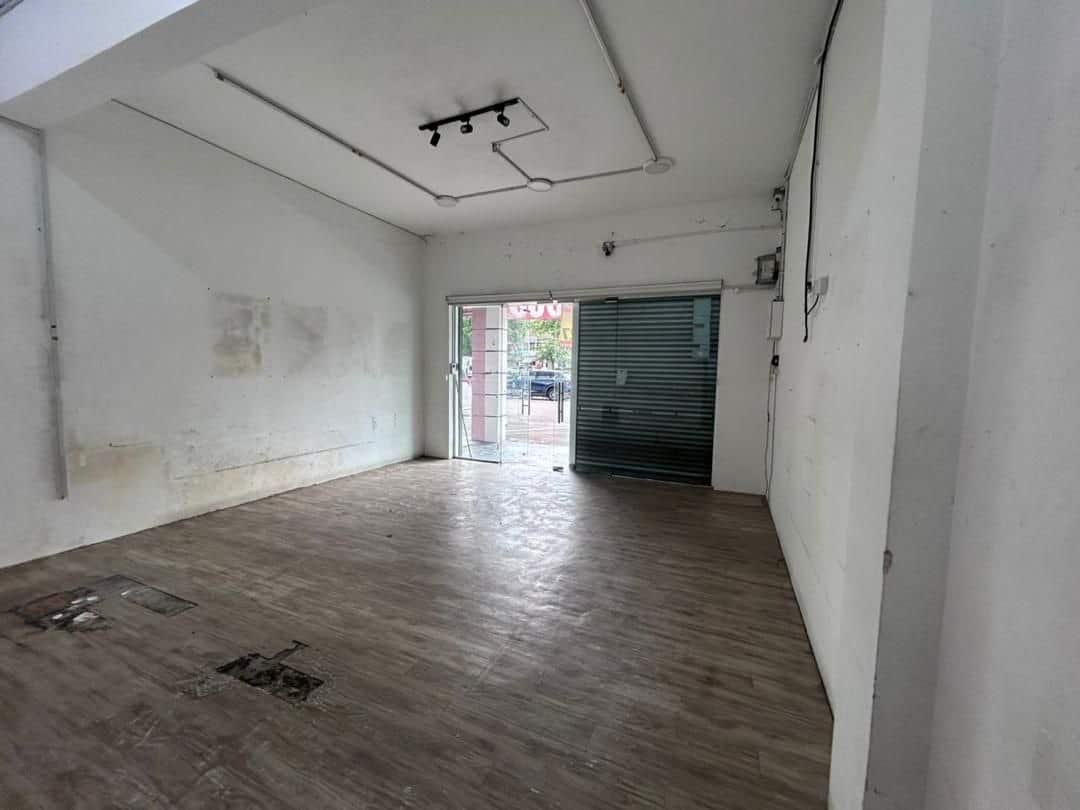 3 Storey Shoplot Taman Nusa Bestari 2