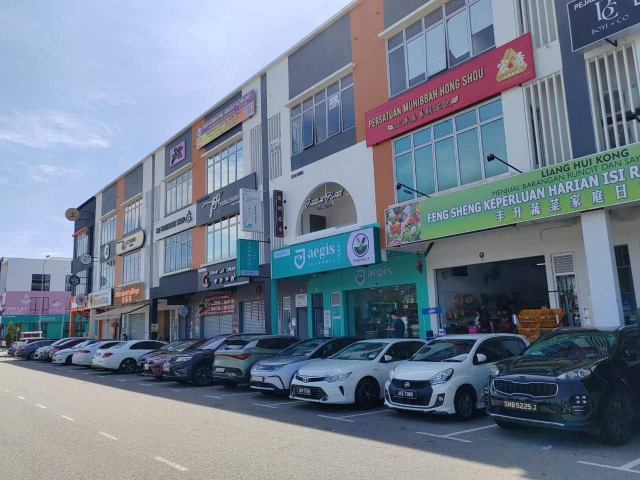 3 Storey Shop Lot Austin Crest @ Emerald 1 3