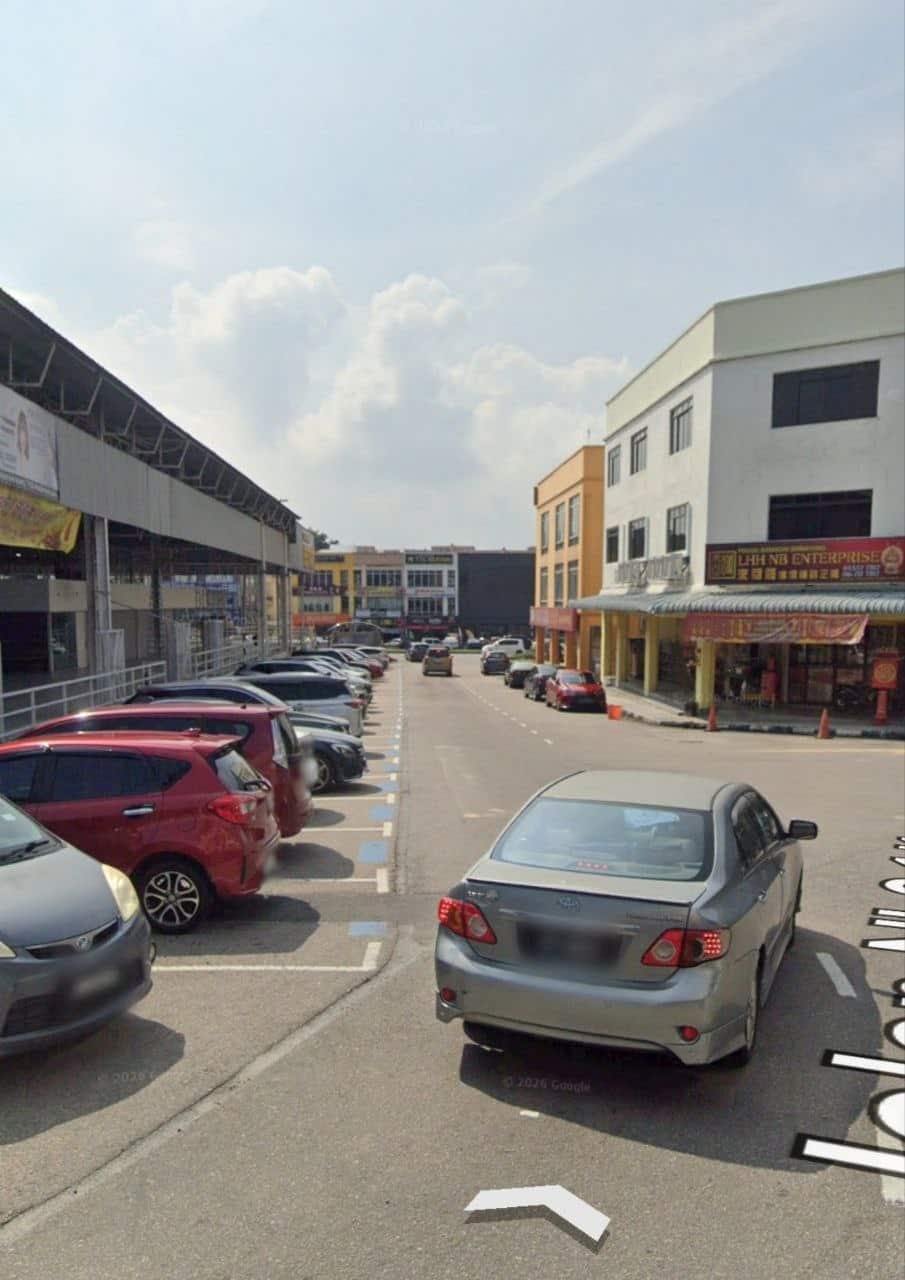 3 Storey Shoplot Taman Nusa Bestari 2 1