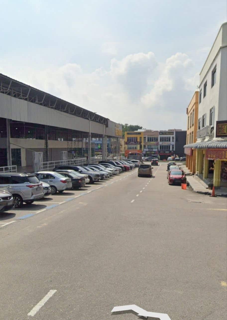 3 Storey Shoplot Taman Nusa Bestari 2 5
