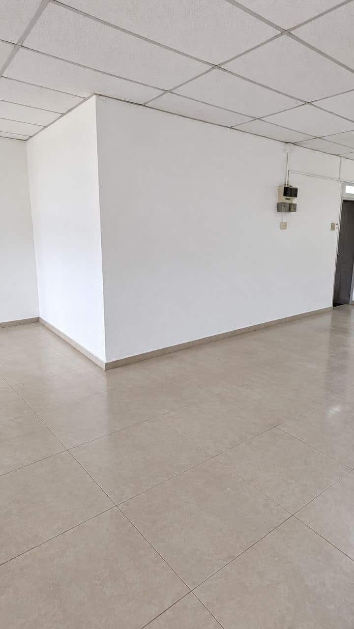 3-Storey Shoplot Taman Molek 4