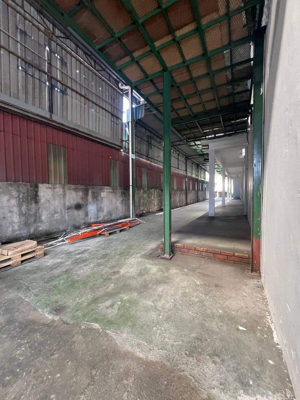 2 unit adjoining Semi D Factory Desa Cemerlang 6