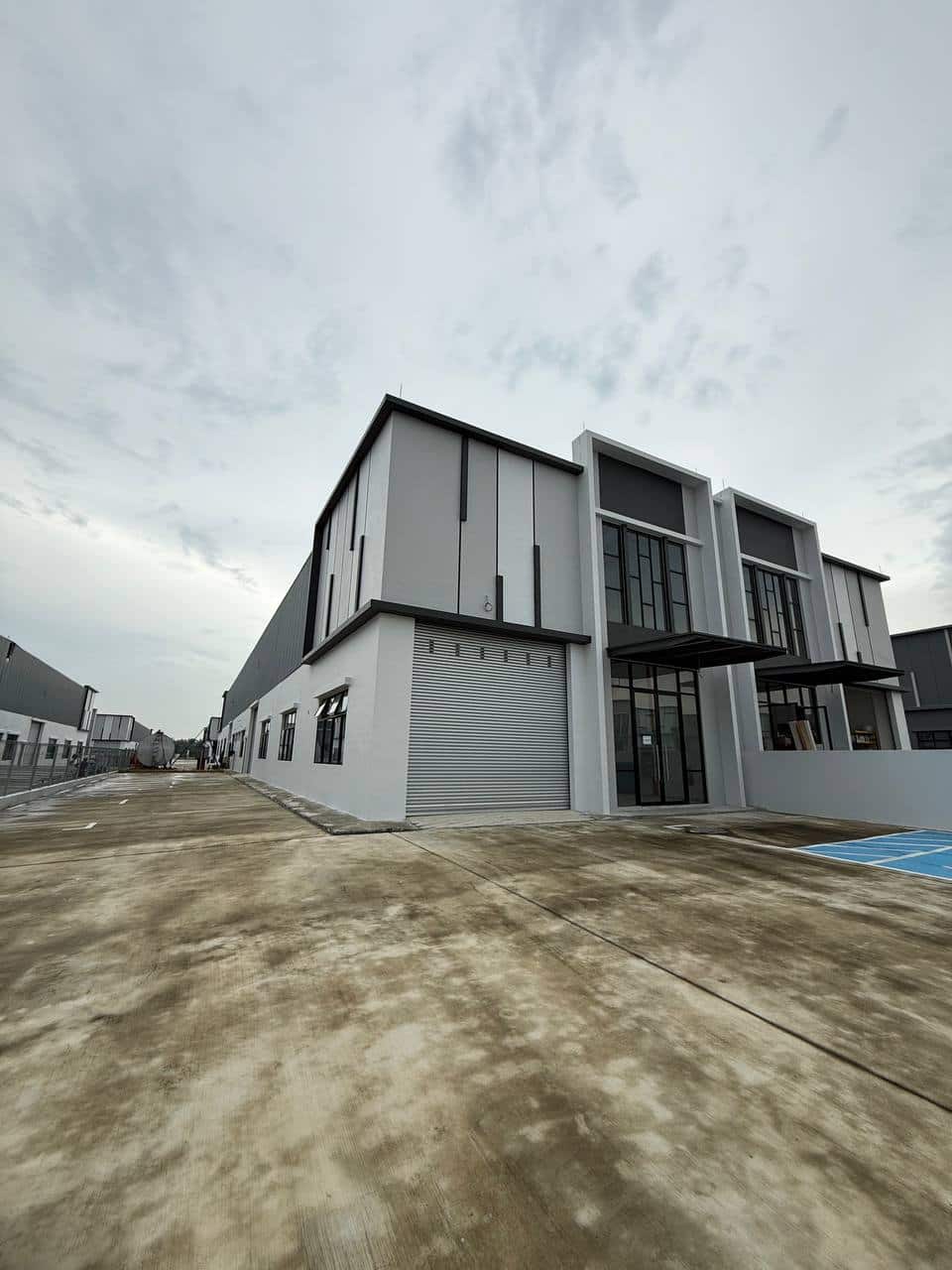Single Storey Cluster Factory Eco Business Park 1