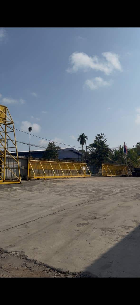 Detached Seelong 5