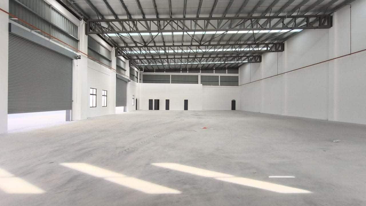 Semi Detached Factory Eco Business Park 1 5