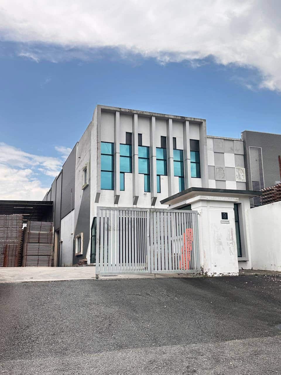 1.5 Storey Cluster Factory Eco Business Park 1 (EBP 1 Phase 1)