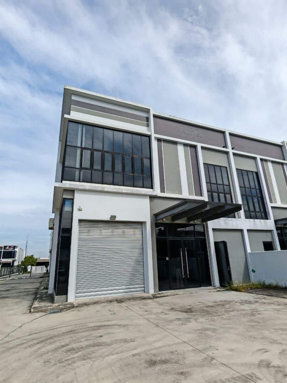 End Lot Cluster Factory Eco Business Park 2 2