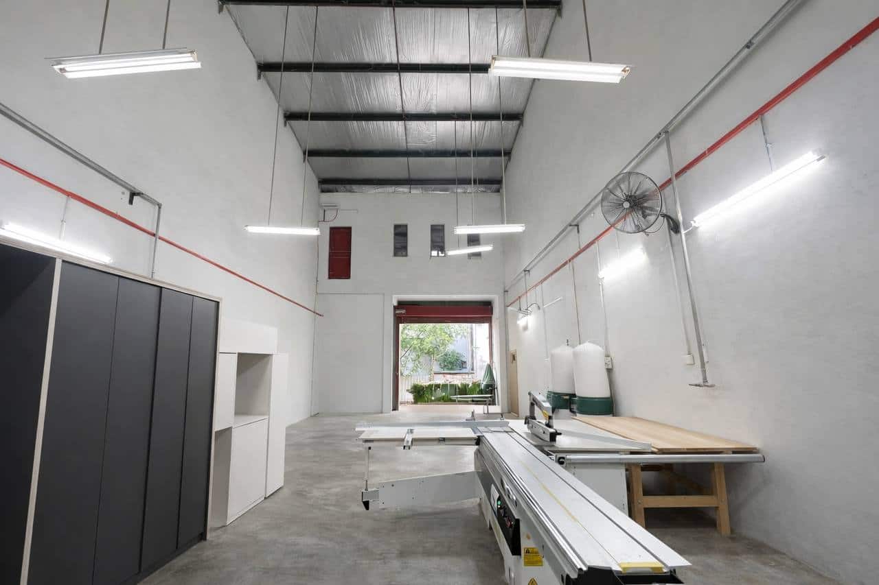 1.5 storey Terrace factory Jalan Mutiara Emas @ Mount Austin