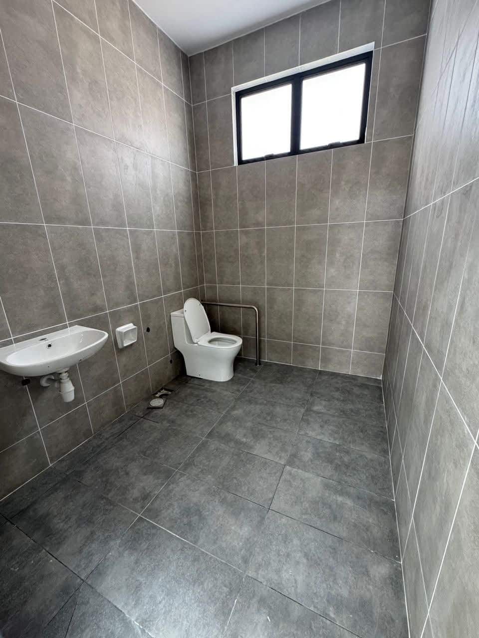 Corner Lot Semi-D Eco Business Park 1 5
