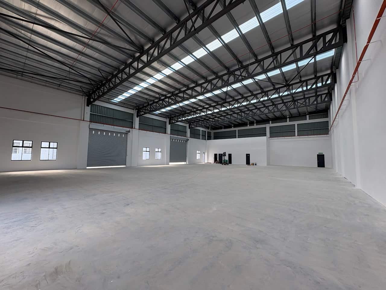 Semi Detached Factory Eco Business Park 1 (Phase 3) 3