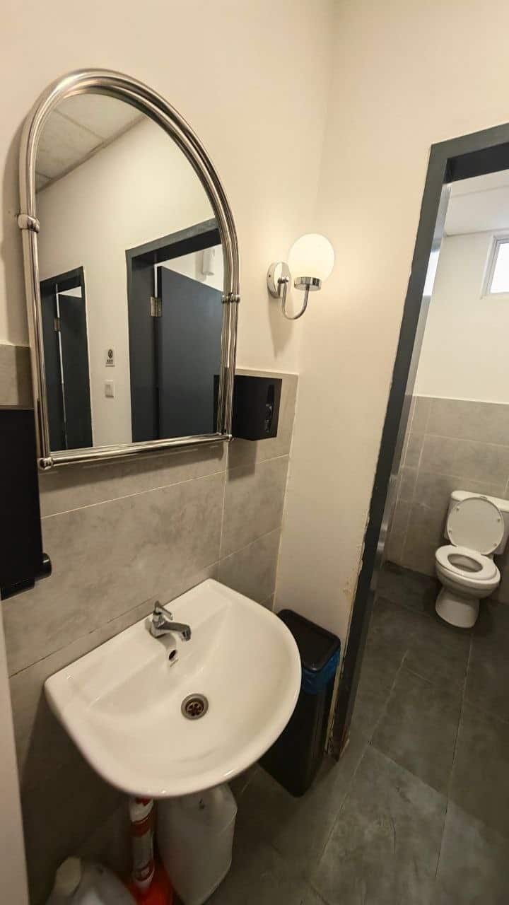 3-Storey Shoplot Austin Crest 7