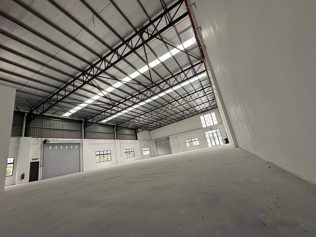 Corner 1 Storey Cluster Detached Factory Eco Business Park 2