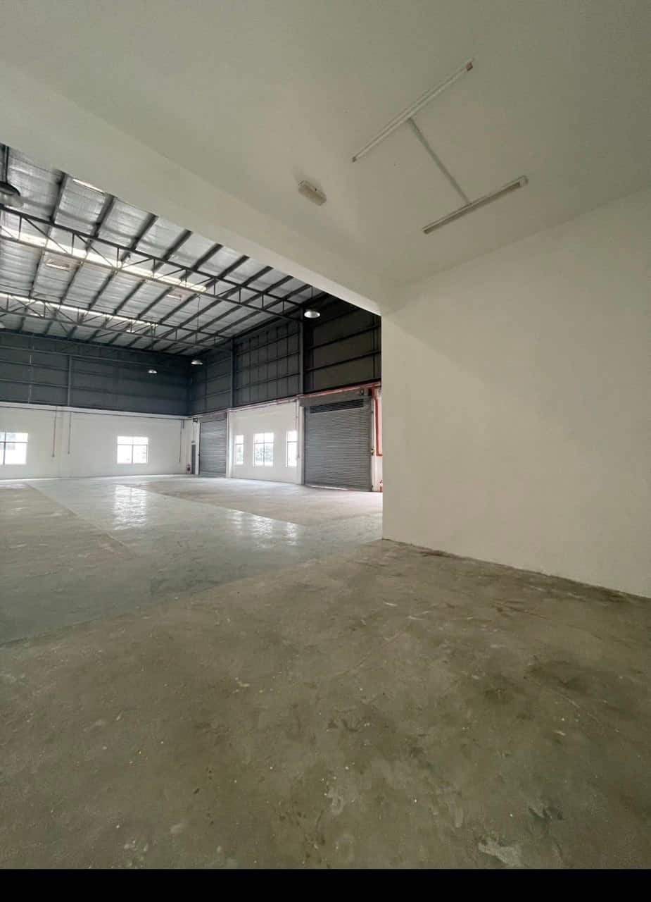 1.5 Storey Semi-D Factory Eco Business Park 1 Phase 1 4