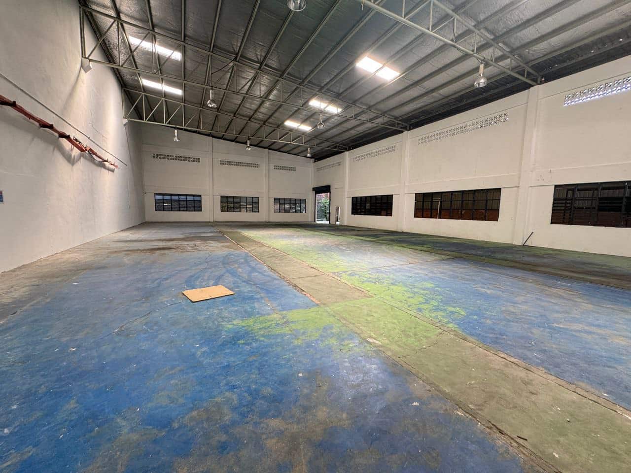 1.5 Storey Semi Detached Factory Jalan Maju
