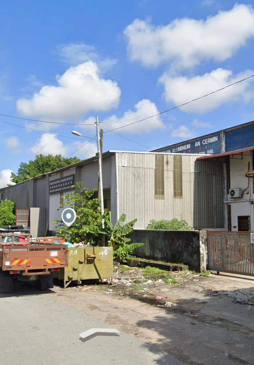 Corner Terrace Factory Jalan Rosmerah, Johor Jaya 5