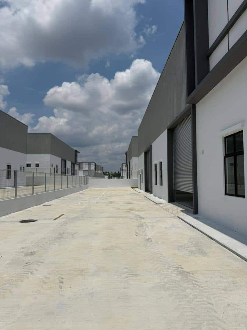 Single Sty Semi D Factory Eco Business Park 1 2