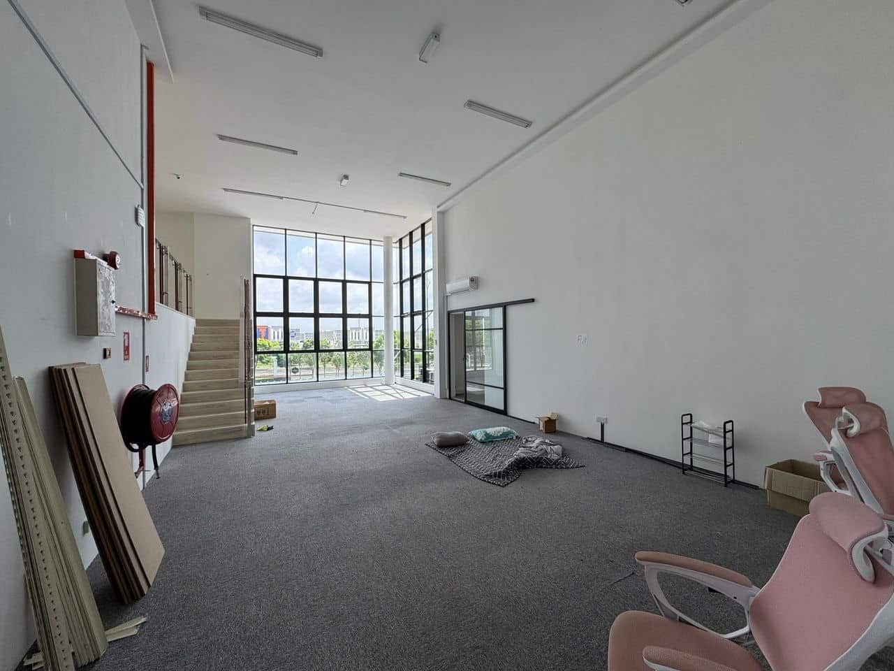 Cluster Factory Corner Unit Eco Business Park 1 Phase 2 3