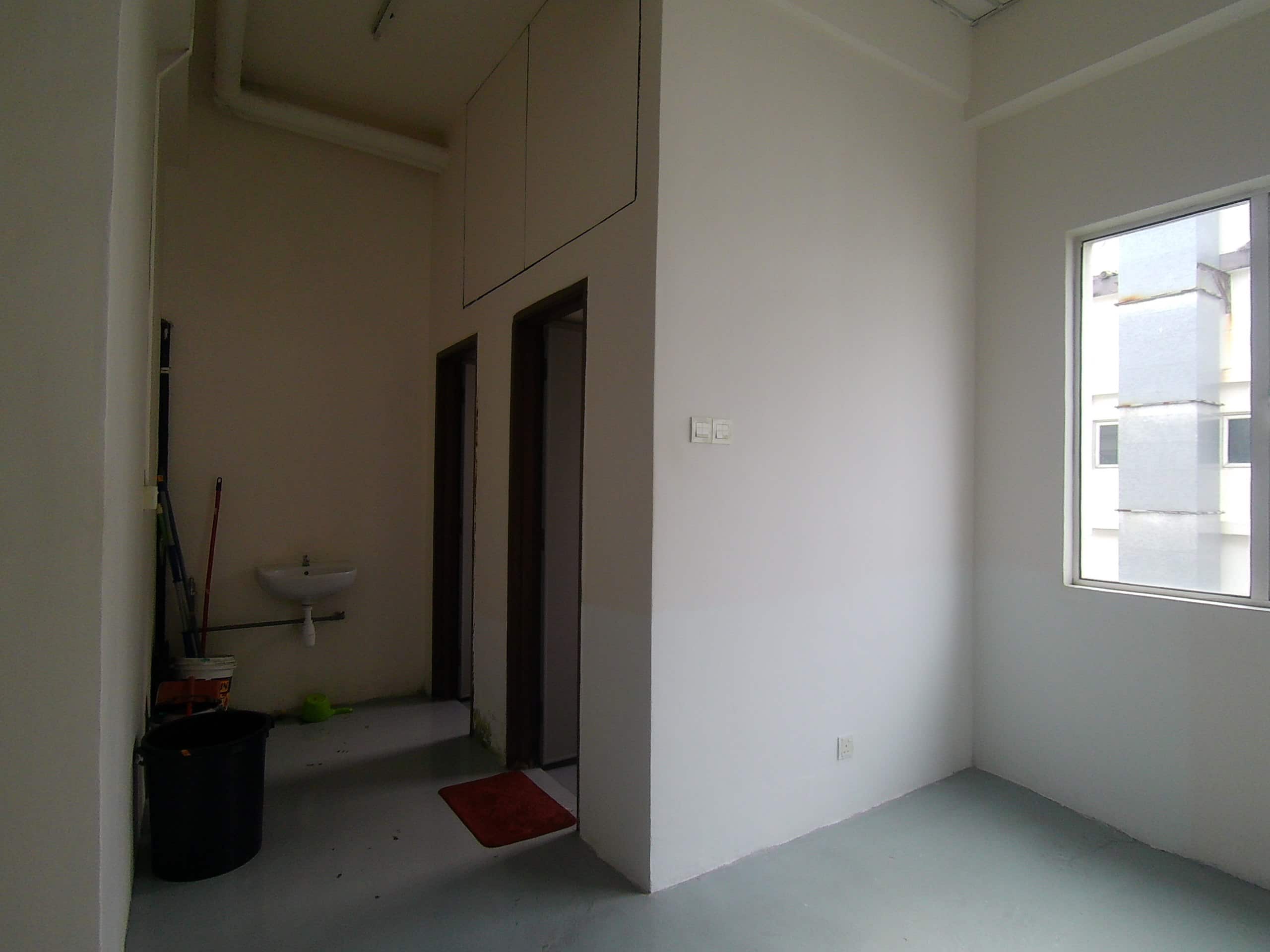3 Storey Shop-Office with Mezzanine Danga Utama Commercial Centre 8