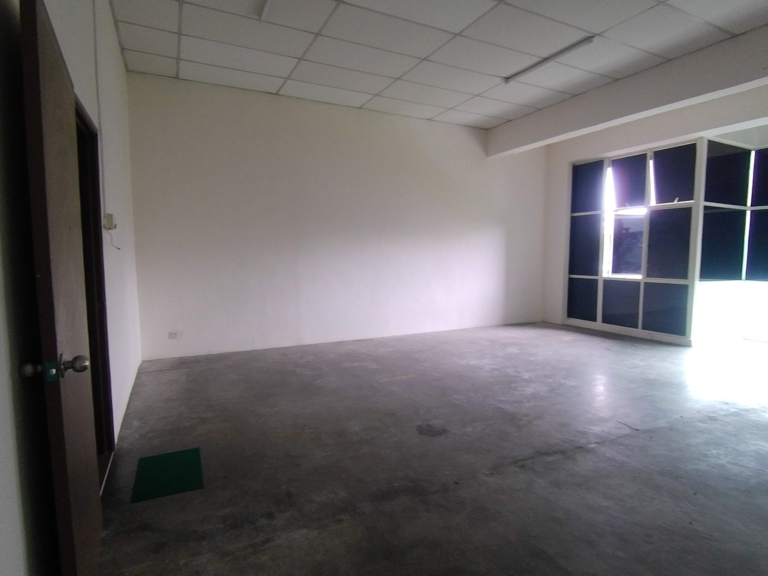 3 Storey Shop-Office with Mezzanine Danga Utama Commercial Centre 4