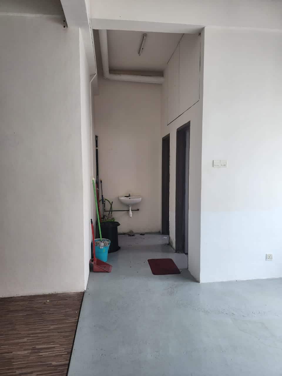 3 Storey Shop-Office with Mezzanine Danga Utama Commercial Centre 6