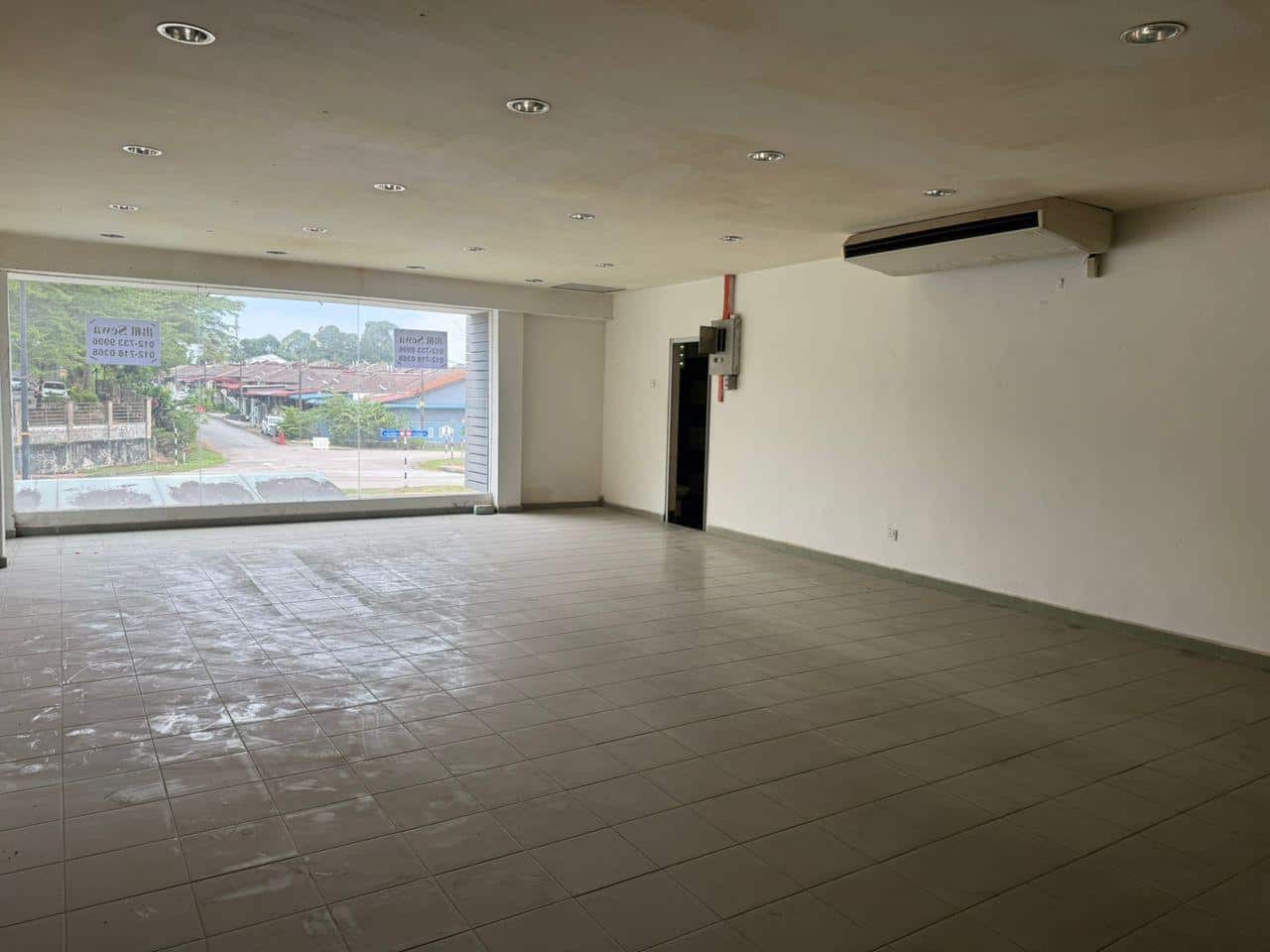 Double Storey Terrace Taman Universiti 1