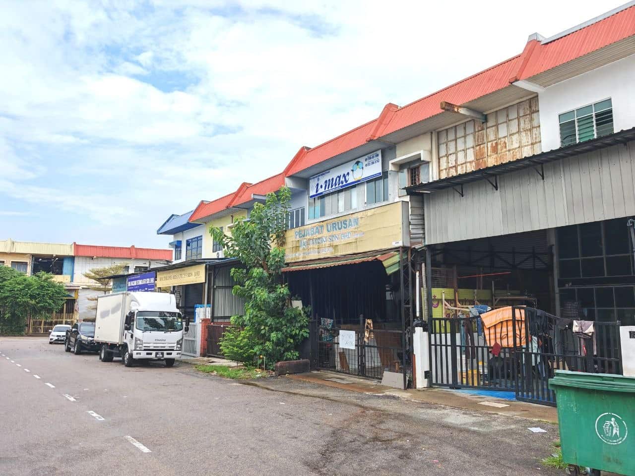 1.5 Storey Terrace Factory Tampoi 5