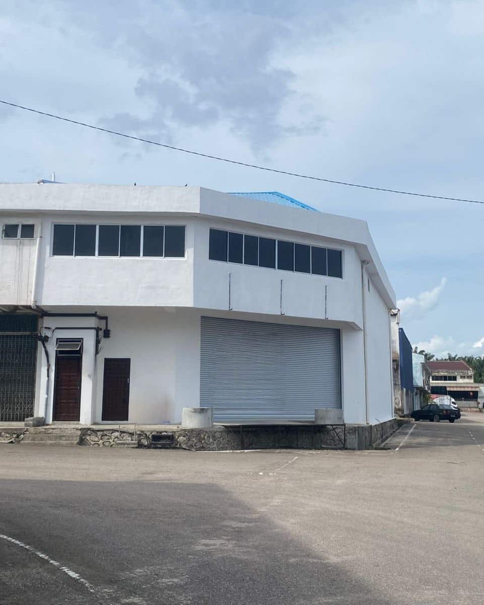 2 Sty Terrace Link Factory Desa Cemerlang 2