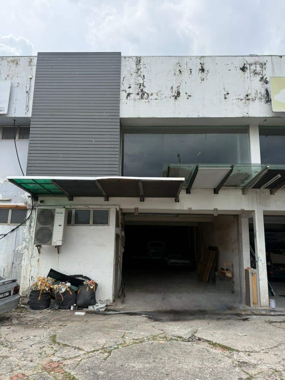 Double Storey Terrace Taman Universiti 3